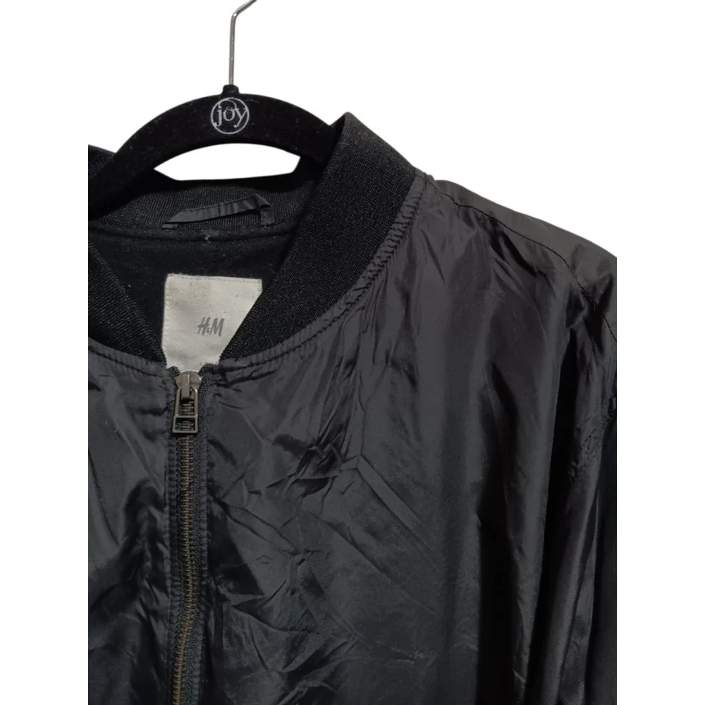 H&M Nylon Bomber Jacket with front Snap Flap Pockets, Inner Pocket Ribbed Hem